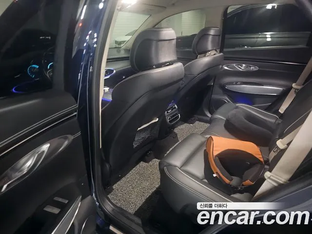 Genesis GV70 Electrified — Фото автомобиля 13