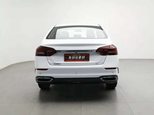 Geely Emgrand — Фото автомобиля 4