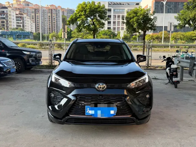 Toyota Wildlander — Фото автомобиля 2