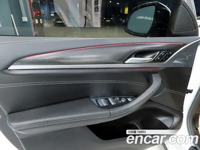 BMW X4 xDrive20i M Sport Pro — Фото автомобиля 13