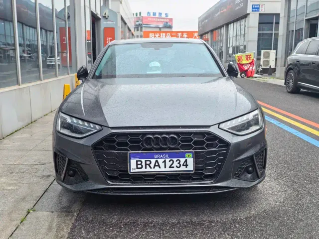 Audi A4L — Фото автомобиля 7