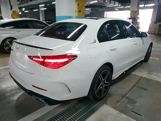 Mercedes-Benz C-Class — Фото автомобиля 6