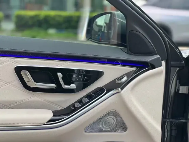 Mercedes-Benz Maybach S-Class — Фото автомобиля 11