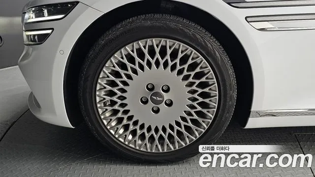 Genesis G80 RG3 — Фото автомобиля 5