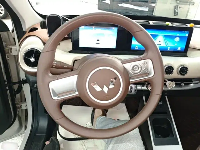 Wuling Bingo — Фото автомобиля 6