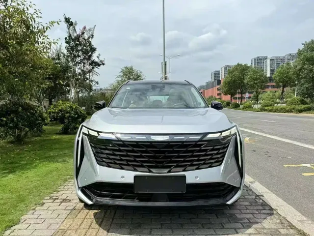 Geely Boyue L — Фото автомобиля 2