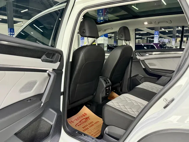 Volkswagen Tayron — Фото автомобиля 5