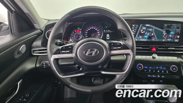 Hyundai AVANTE Avante (CN7) — Фото автомобиля 13