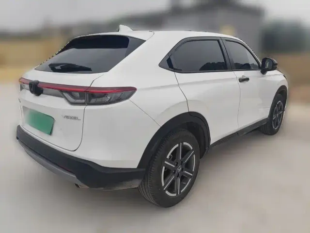 Honda Vezel — Фото автомобиля 4