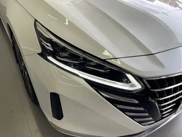Nissan Teana — Фото автомобиля 9
