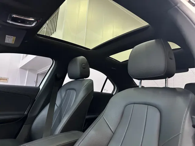 Mercedes-Benz A-Class — Фото автомобиля 15