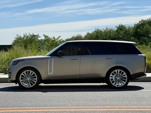 Land Rover Range Rover — Фото автомобиля 4