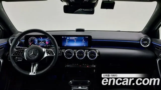 Mercedes-Benz A-Class — Фото автомобиля 7