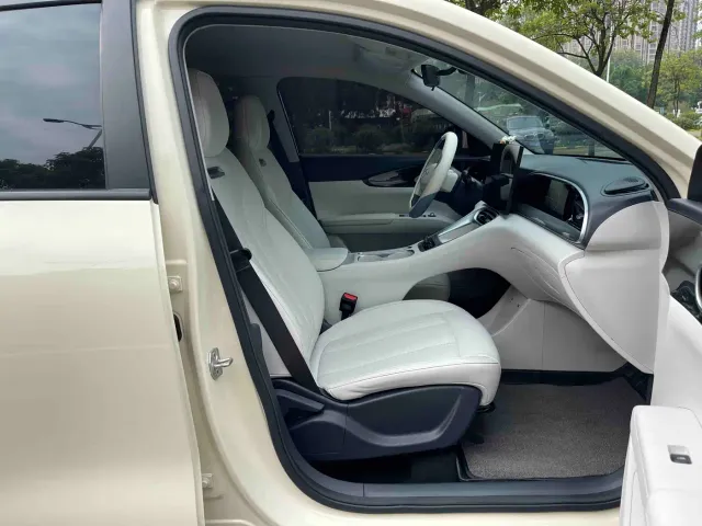 Geely Starry Wish — Фото автомобиля 10