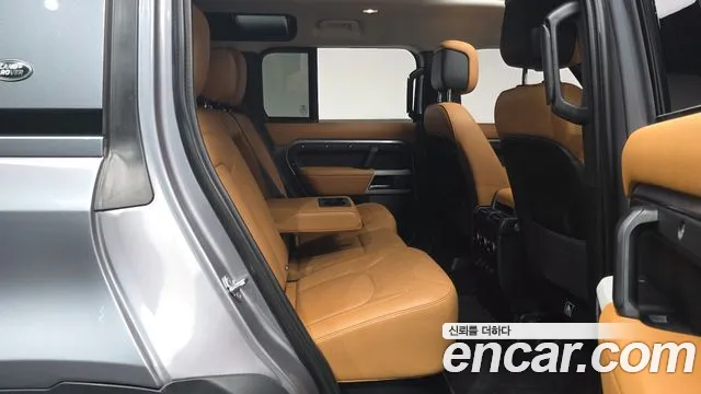 Land Rover Defender L663 — Фото автомобиля 8