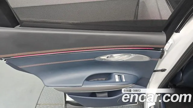 Genesis GV70 2.5T Бензин AWD — Фото автомобиля 22