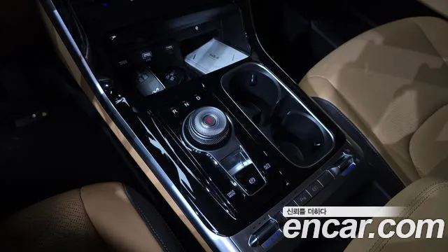 Kia Canival Carnival 4 поколение Бензин 9 мест Signature — Фото автомобиля 9