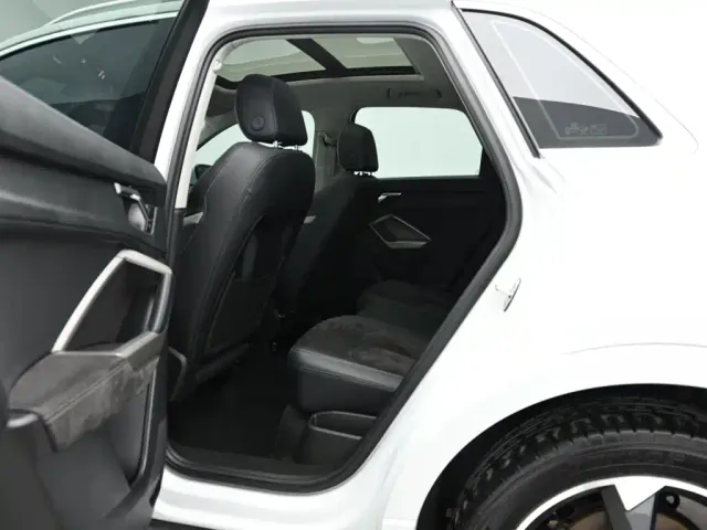Audi Q3 — Фото автомобиля 14