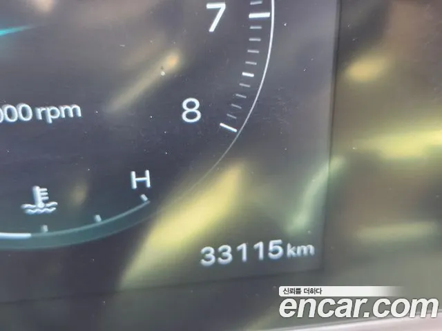 Hyundai Grandeur Grandeur (GN7) 2.5 Бензин 2WD — Фото автомобиля 5