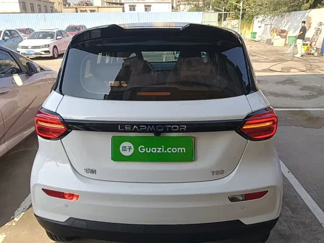 Leapmotor T03 — Фото автомобиля 5