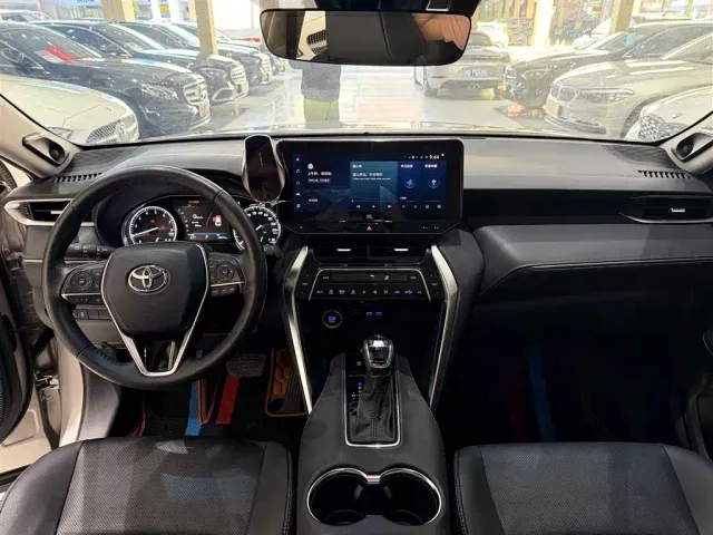 Toyota Venza — Фото автомобиля 13
