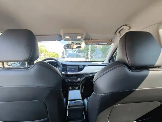 Changan Eado — Фото автомобиля 9