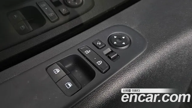 Hyundai Staria Staria Карго 5 мест — Фото автомобиля 19