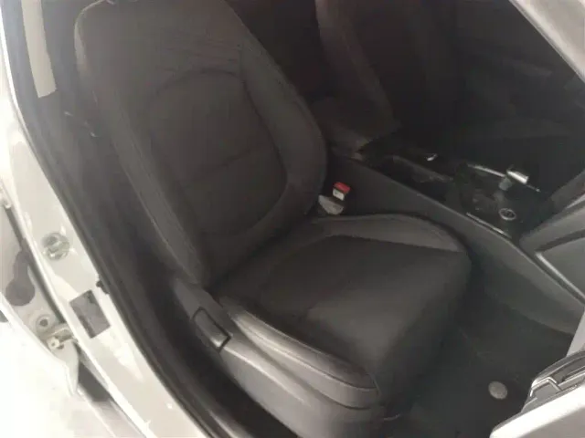 Hyundai ix35 — Фото автомобиля 24