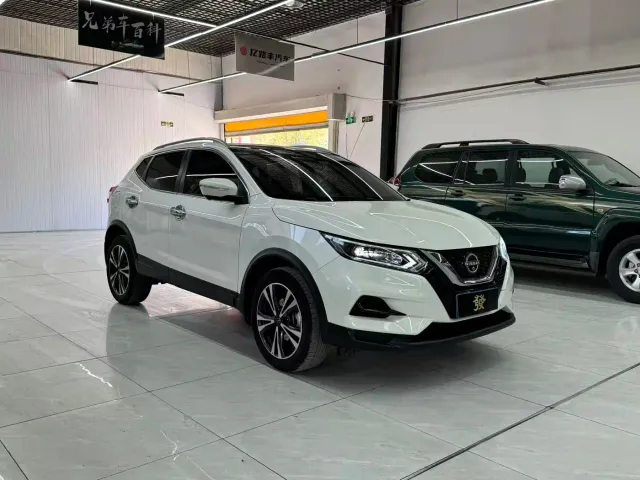 Nissan Qashqai — Фото автомобиля 8
