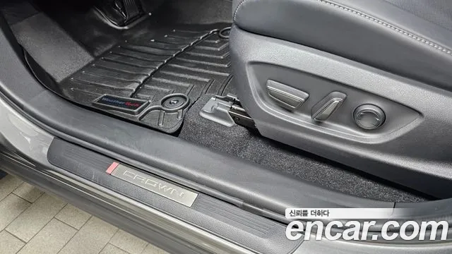Toyota Crown — Фото автомобиля 29
