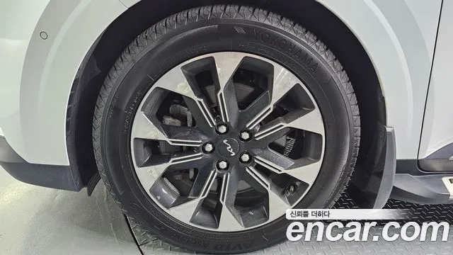 Kia Canival Carnival 4 поколение 7 мест Signature — Фото автомобиля 5