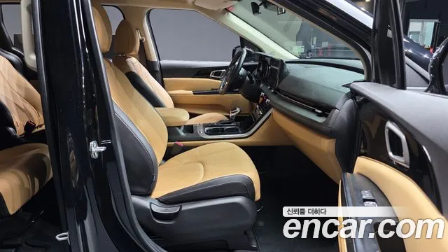 Kia Carnival 4th Gen — Фото автомобиля 16