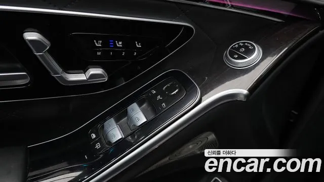 Mercedes-Benz S-Class — Фото автомобиля 17
