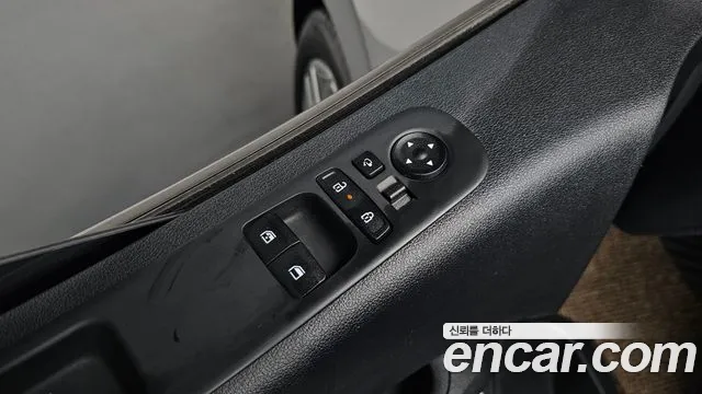Hyundai Staria Staria Карго 3 места — Фото автомобиля 16