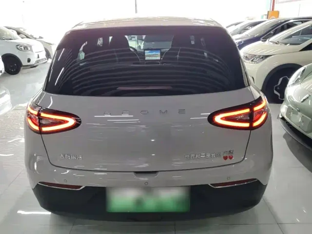 Geely Starry Wish — Фото автомобиля 5