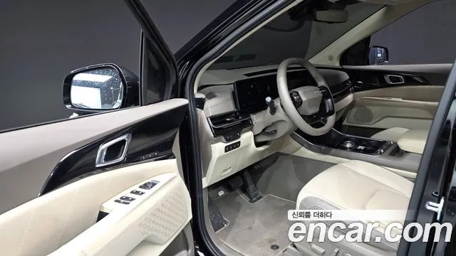 Kia Carnival Generation 4 — Фото автомобиля 15