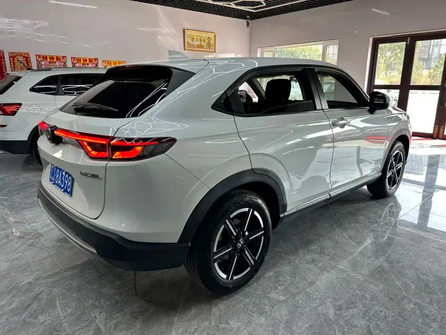Honda Vezel — Фото автомобиля 5