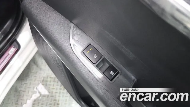 Kia Niro All Niro EV Air — Фото автомобиля 20