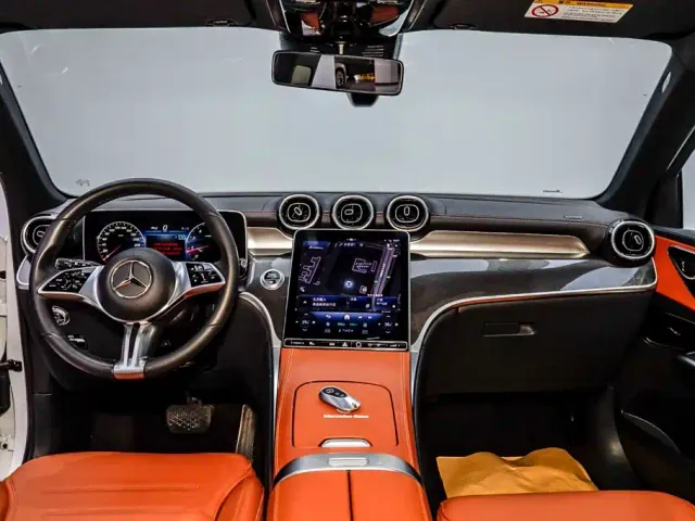 Mercedes-Benz GLC-Class — Фото автомобиля 23