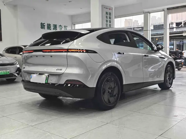 Xpeng G6 — Фото автомобиля 7