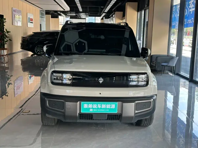 Baojun Yep Plus — Фото автомобиля 2