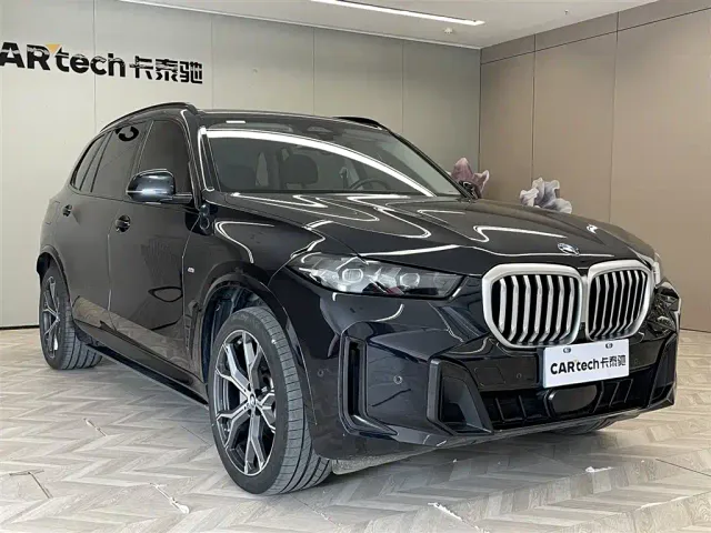 BMW X5 — Фото автомобиля 2