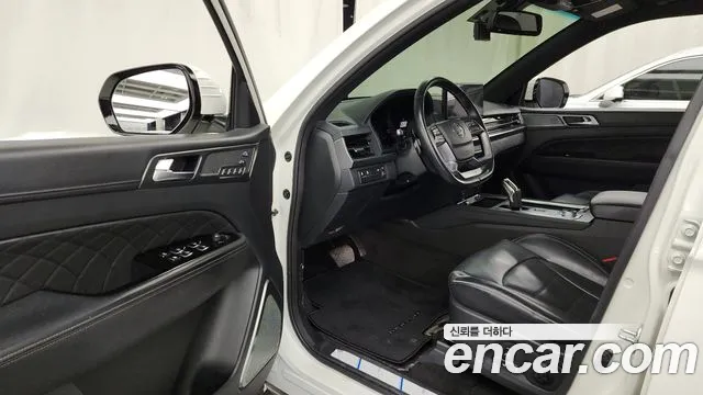 KG_Mobility_Ssangyong Rexton Rexton Arena Дизель 2.2 4WD — Фото автомобиля 10