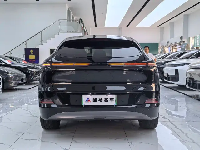 Xpeng G6 — Фото автомобиля 14