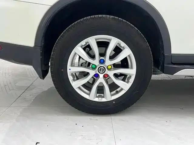 Nissan X-Trail — Фото автомобиля 16