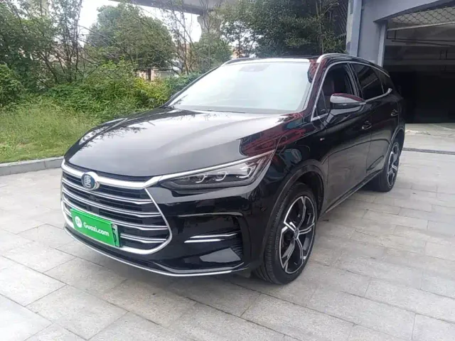 Фотография автомобиля — BYD Tang