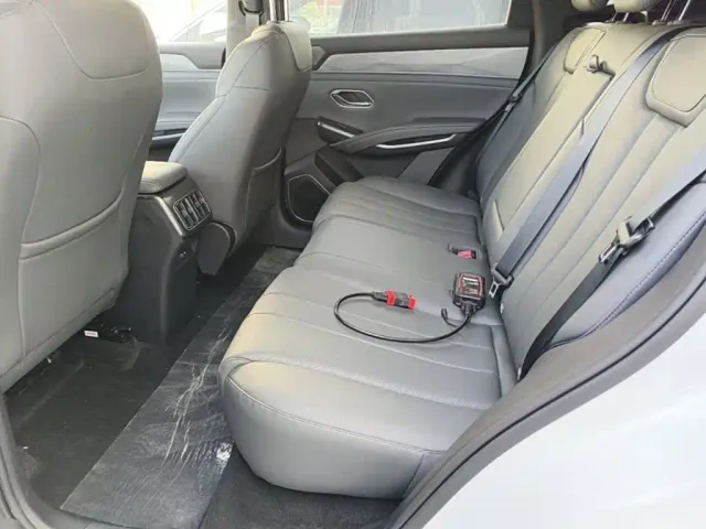 BYD Song L DM-i — Фото автомобиля 16