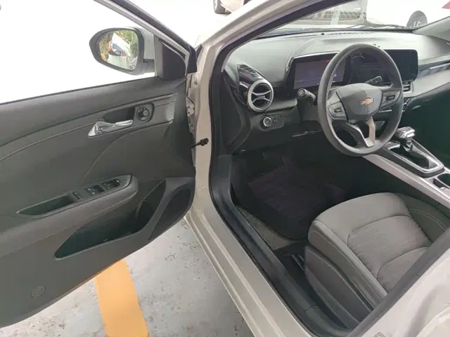 Chevrolet Monza 2023 1.5L DCT Enjoyment Edition — Фото автомобиля 15