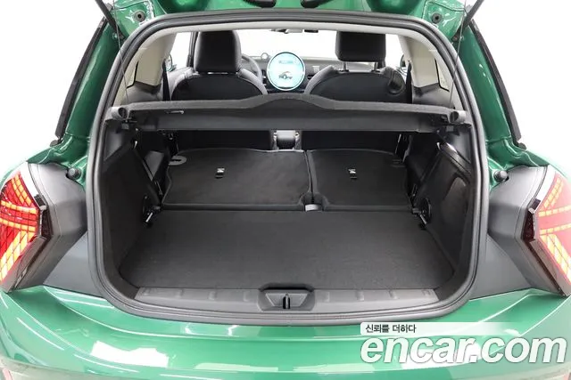 Mini Cooper — Фото автомобиля 14
