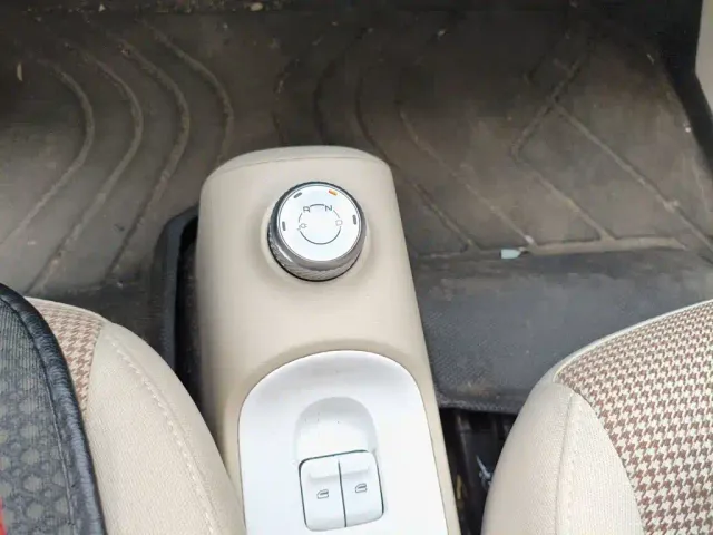 Wuling Hongguang Mini EV — Фото автомобиля 10